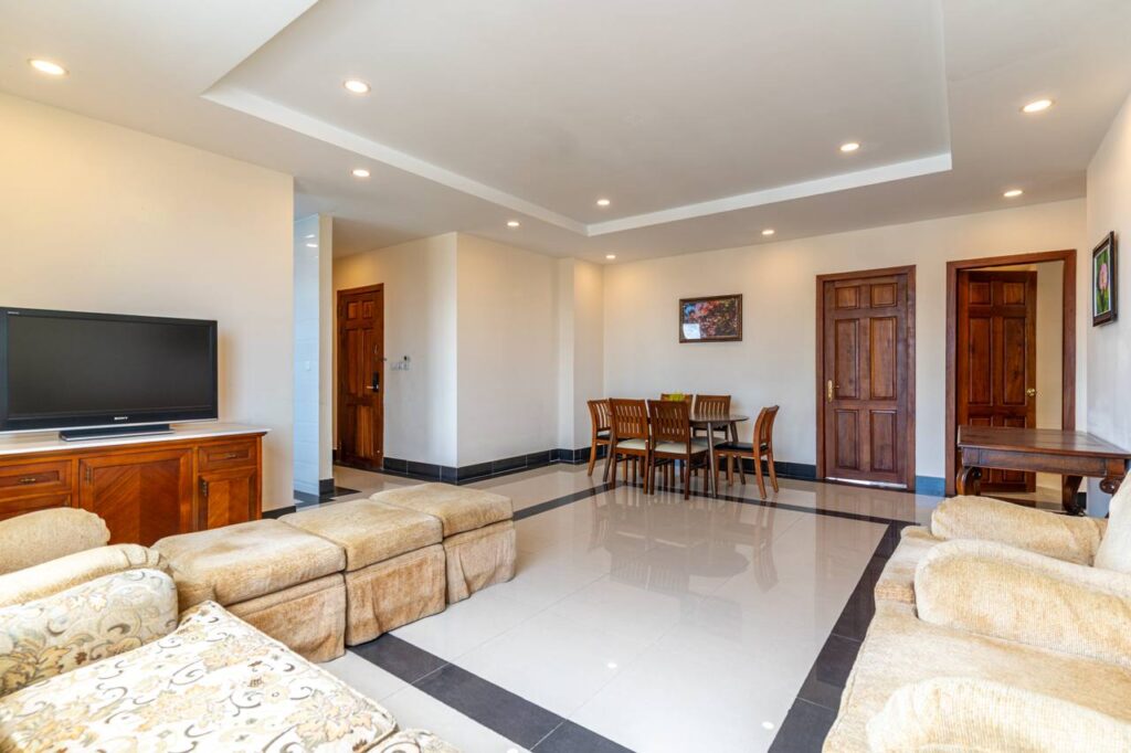 3-Bedroom Apartment