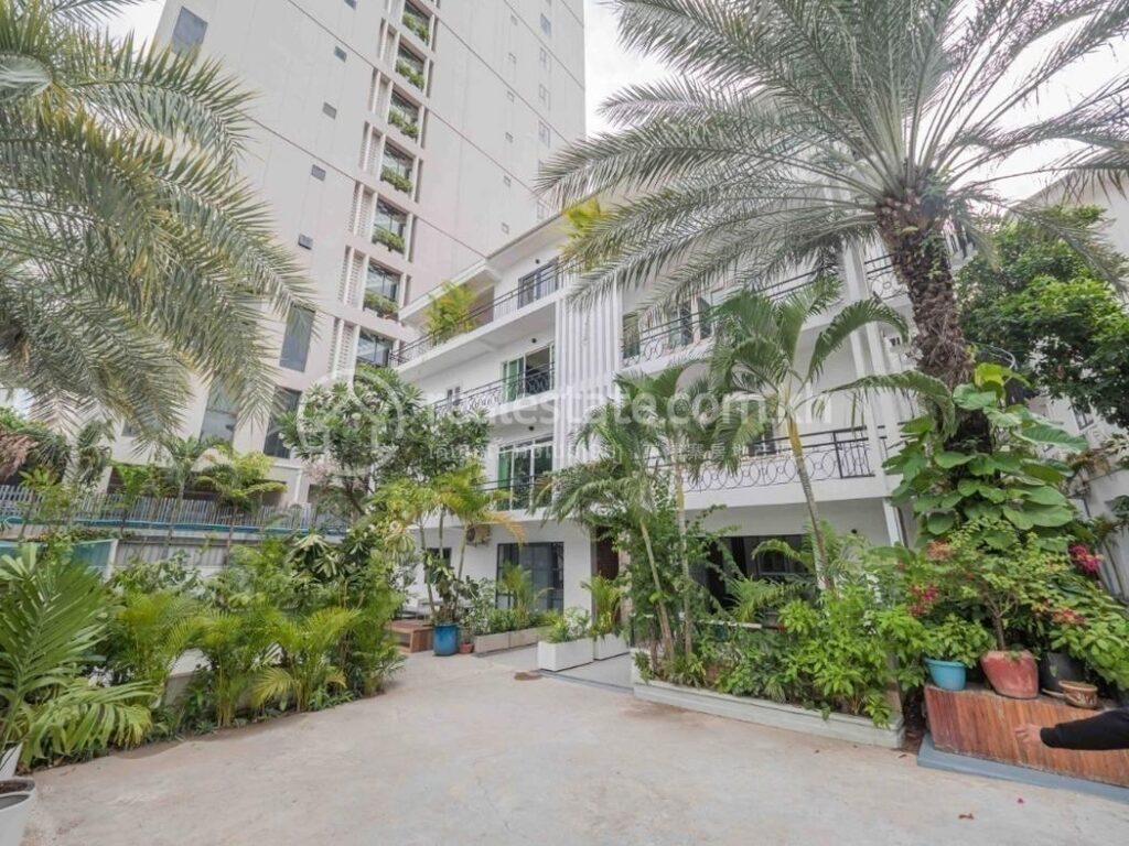 3-Bedroom Apartment